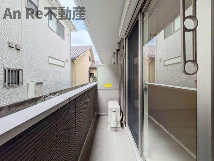 クレシア東川口のバルコニー
