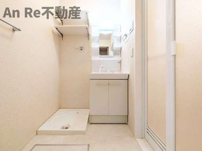 クレシア東川口の洗面所