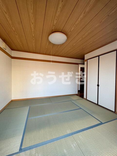 貝塚１丁目貸家の和室