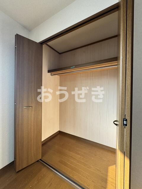 貝塚１丁目貸家の収納