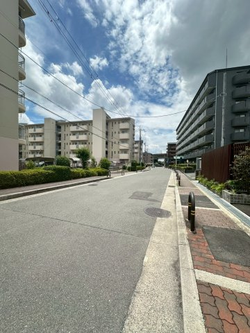 ＳｈａｍａｉｓｏｎＨｅｒｍｉｔａｇｅの周辺