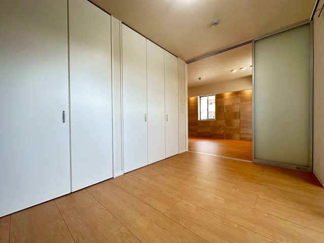 ＳｈａｍａｉｓｏｎＨｅｒｍｉｔａｇｅの居間・リビング