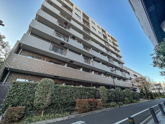 メゾンエクレーレ新宿西戸山の外観|メゾンエクレーレ新宿西戸山５階部分のお部屋は通常仲介手数料３８６万１０００円→０円！さらにキャッシュバック３１万円にて即日現地案内可能です！