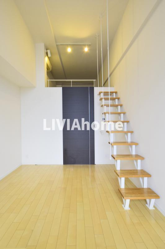 港区高輪３丁目の賃貸マンションの居間・リビング|同シリーズの参考写真です。実際の設備・内装は現況を優先とさせていただきます。