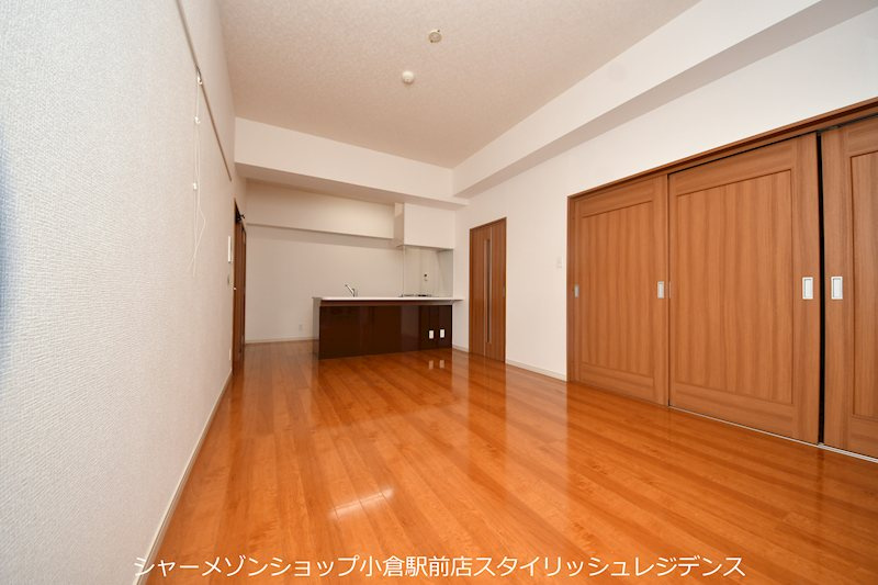 サンシャインロイヤル北九州の寝室