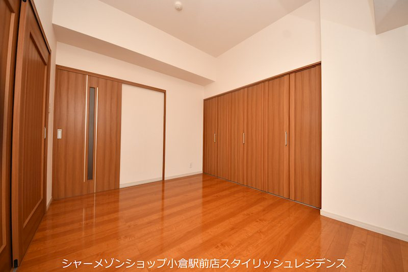 サンシャインロイヤル北九州の寝室