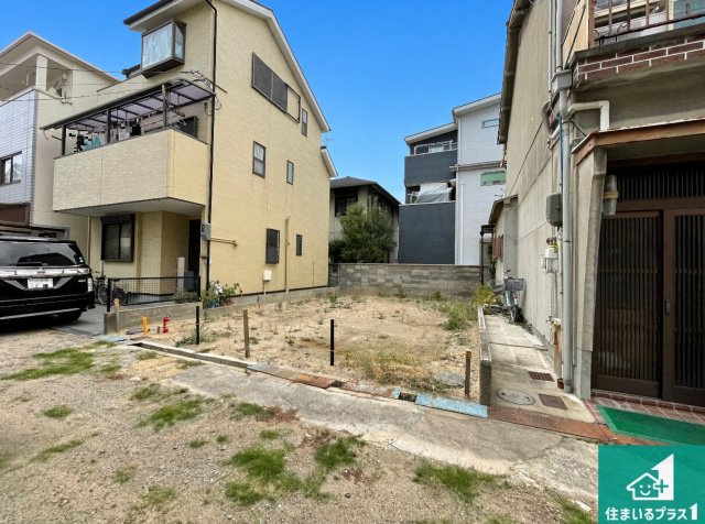 ■尼崎市若王寺　第4期　新築一戸建ての前面道路含む現地写真|周辺は落ち着いた街並みの住宅地！子育てがしやすい住環境です！まだ未完成ですが、現地でしかわからない事もございます。是非一度ご覧ください。