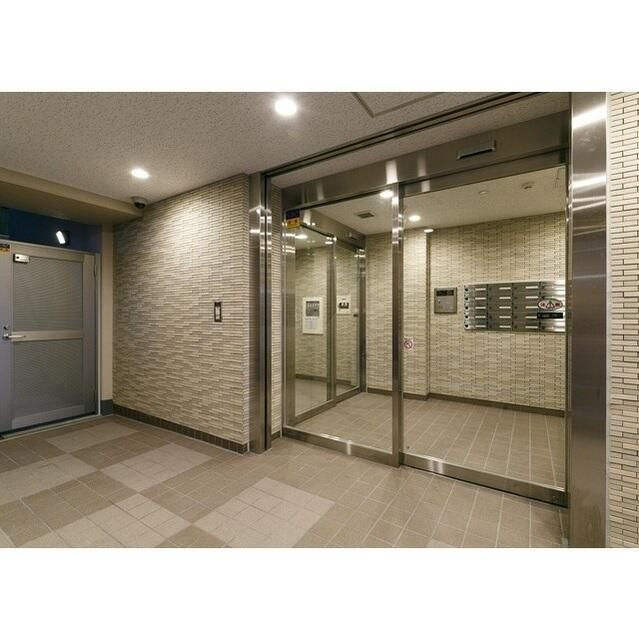 ハーモニア城東のエントランス