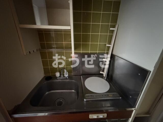 スカイピア石川町の玄関