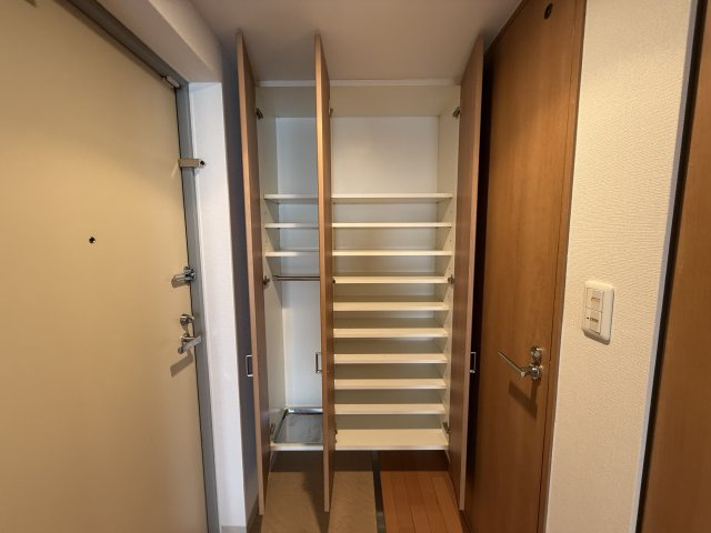 モンリベルテ箕面の収納