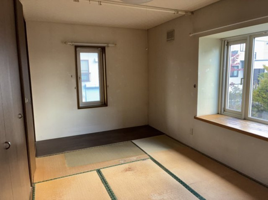 北見市高栄東町４丁目５番１７号　地下１階付平家建中古売家の和室