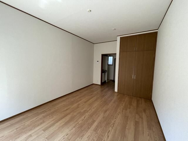 【寝室】 | ロイヤルハイム