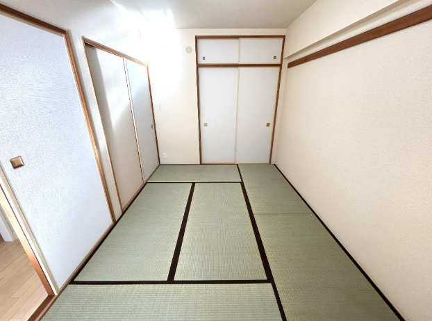レグザ稲毛グリーンアクシスの和室