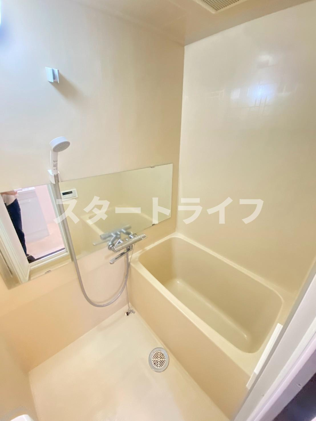 大阪市東淀川区豊新５丁目の賃貸マンションの浴室