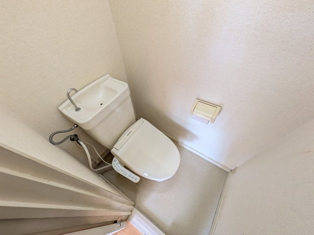 モンシェリー逆井のトイレ
