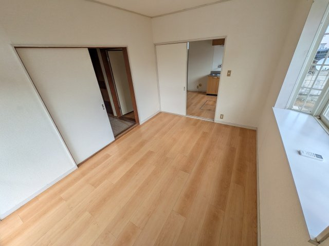 モンシェリー逆井の寝室