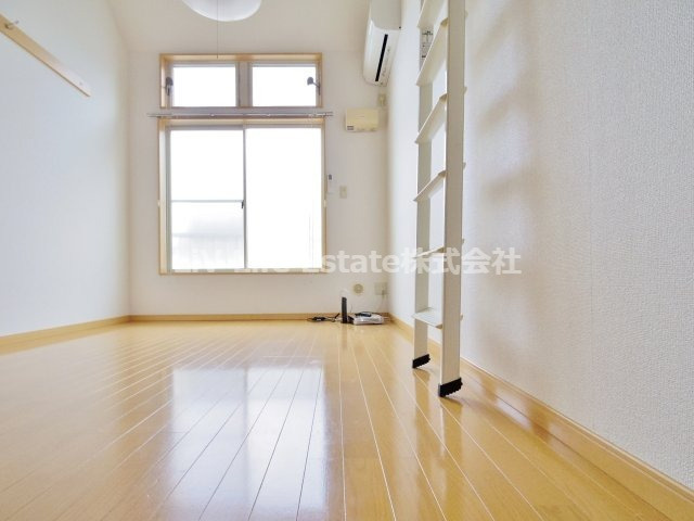 サンクレスト小平の洋室