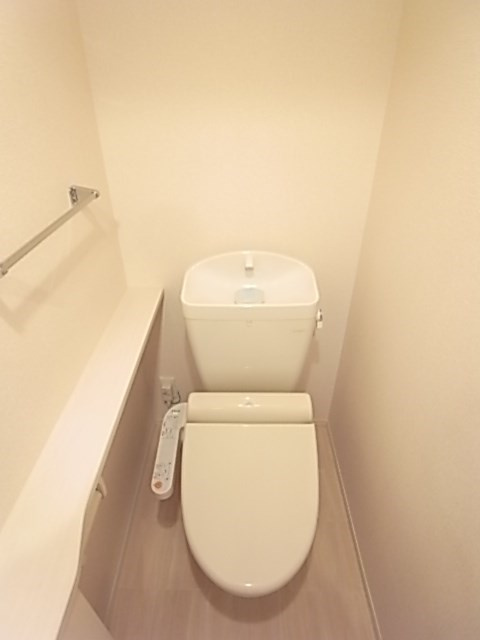Crestia 東園田のトイレ