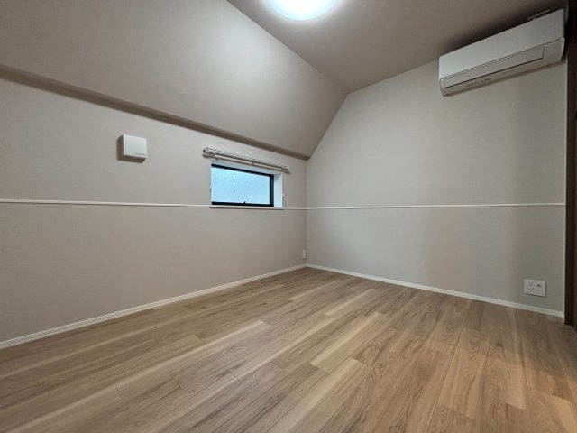 エルズプラス上北沢の寝室