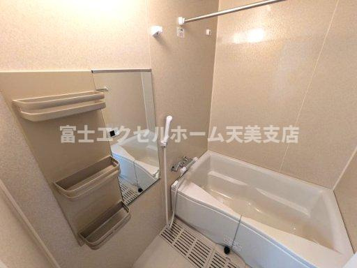 ヴァンティアンの浴室