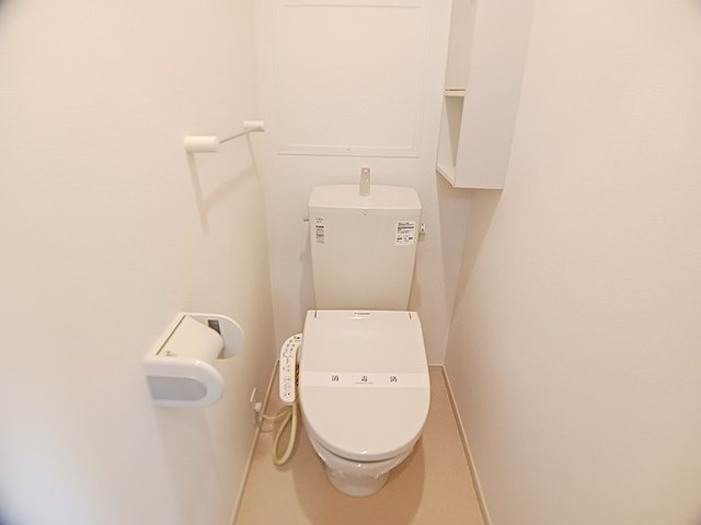 サンブロッサムＢのトイレ