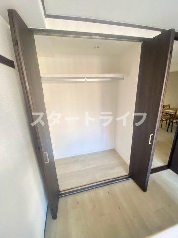 大阪市東淀川区豊新５丁目の賃貸マンションの収納