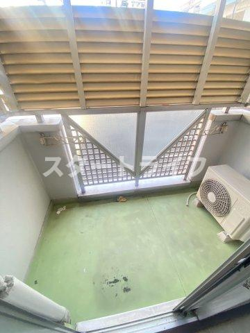 大阪市東淀川区豊新５丁目の賃貸マンションのバルコニー