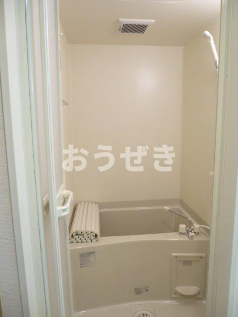 サンドリヨンの浴室