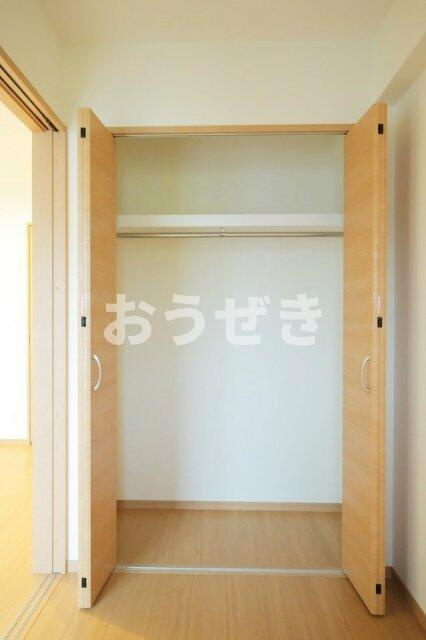 ソシエ東長崎の収納|クローゼット