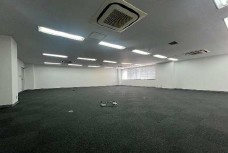 リアライズ厚木ビルの内装