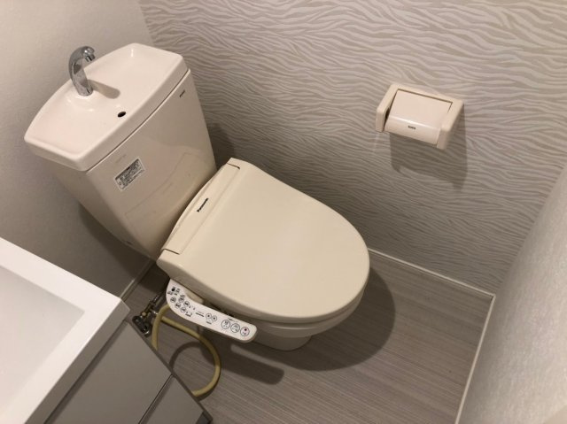 ハーモニーテラス新井薬師のトイレ