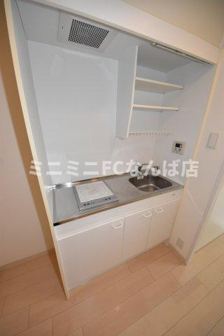 エステムコート大手前レシェンテのキッチン