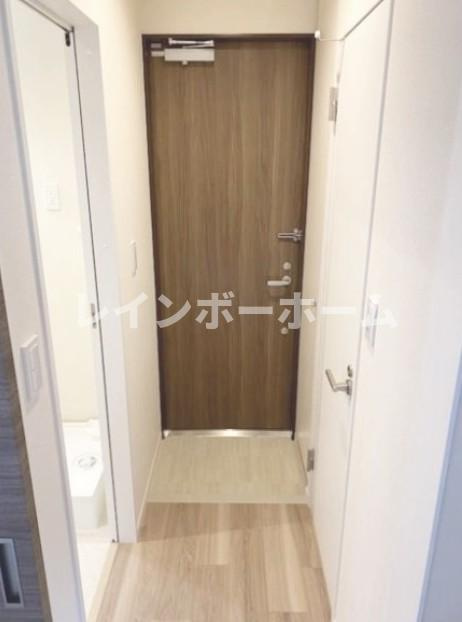 エミシアの玄関