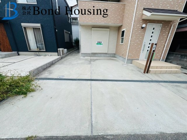 お車２台駐車可　二見町西二見　築5年