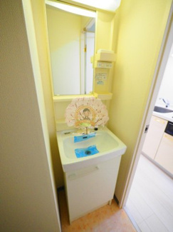 【独立洗面台】 | リライア吉野町 | 別部屋参考写真