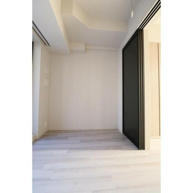 ウエリスアーバン住吉ＷＥＳＴの洋室