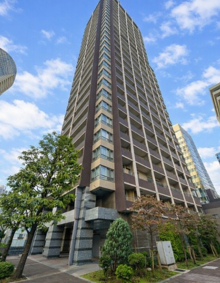 港区西新橋３丁目の賃貸マンションの外観