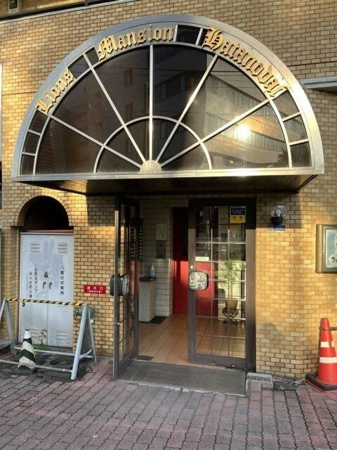 ライオンズマンション旗の台のエントランス