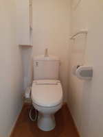 清潔感のあるトイレです