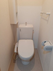 ゆったりとした空間のトイレです