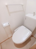 ゆったりとした空間のトイレです