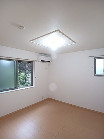 明るい室内です