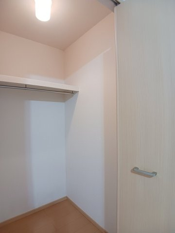 こまごまとしたものを収納できそうですね