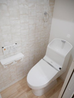 シンプルで使いやすいトイレです