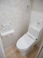 清潔感のあるトイレです