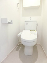 コンパクトで使いやすいトイレです