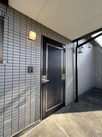 シンプルで使いやすい玄関です