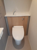 シンプルで使いやすいトイレです