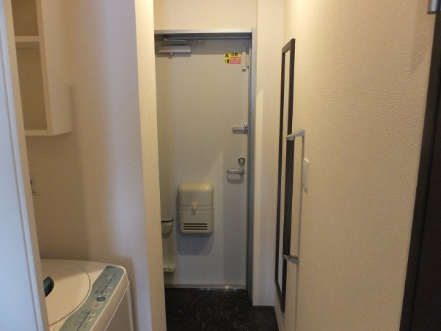 シンプルで使いやすい玄関です
