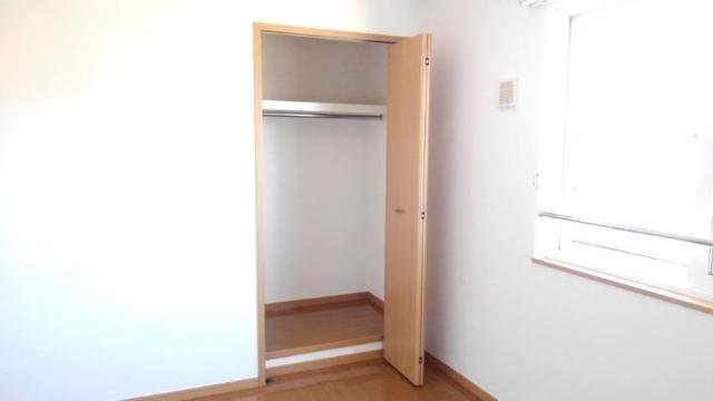 小物を収納するのに便利です
